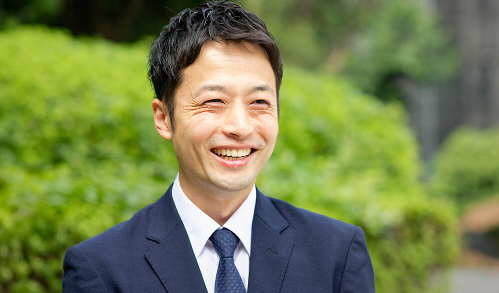 INTERVIEW No.06